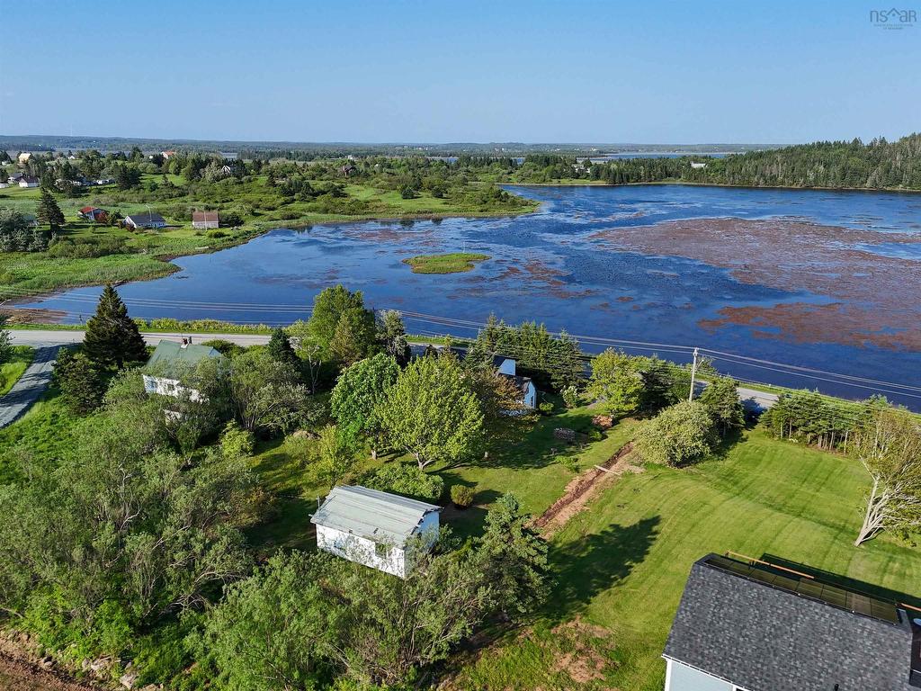 












6447 Highway 207

,
Grand Desert,




NS
B0J 2L0

