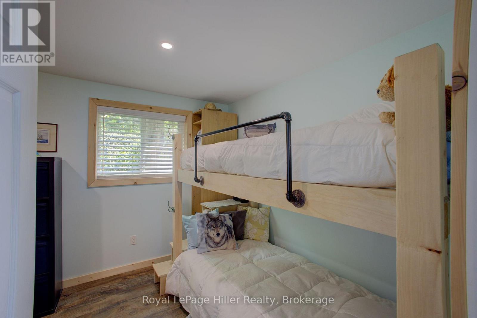 












84841 SHAMROCK BEACH ROAD

,
Ashfield-Colborne-Wawanosh (Ashfield),




Ontario
N7A3X9

