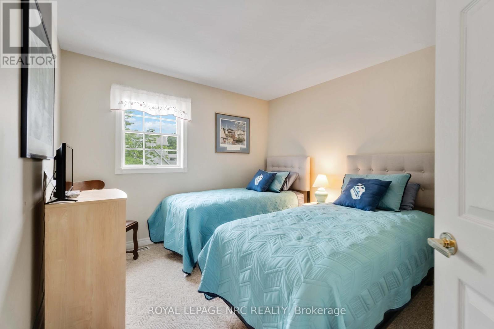 












41 PROMENADE WAY

,
Fort Erie (Crystal Beach),




Ontario
L0S1B0

