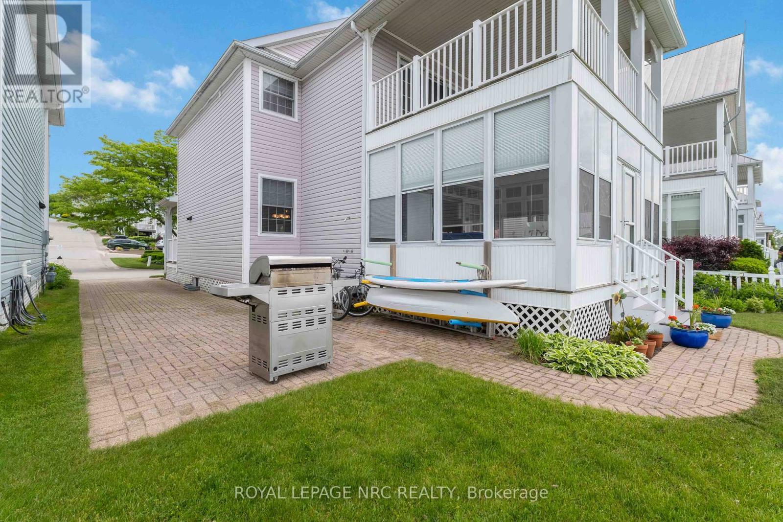 












41 PROMENADE WAY

,
Fort Erie (Crystal Beach),




Ontario
L0S1B0

