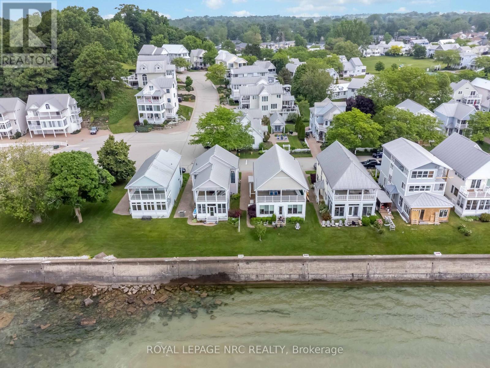 












41 PROMENADE WAY

,
Fort Erie (Crystal Beach),




Ontario
L0S1B0

