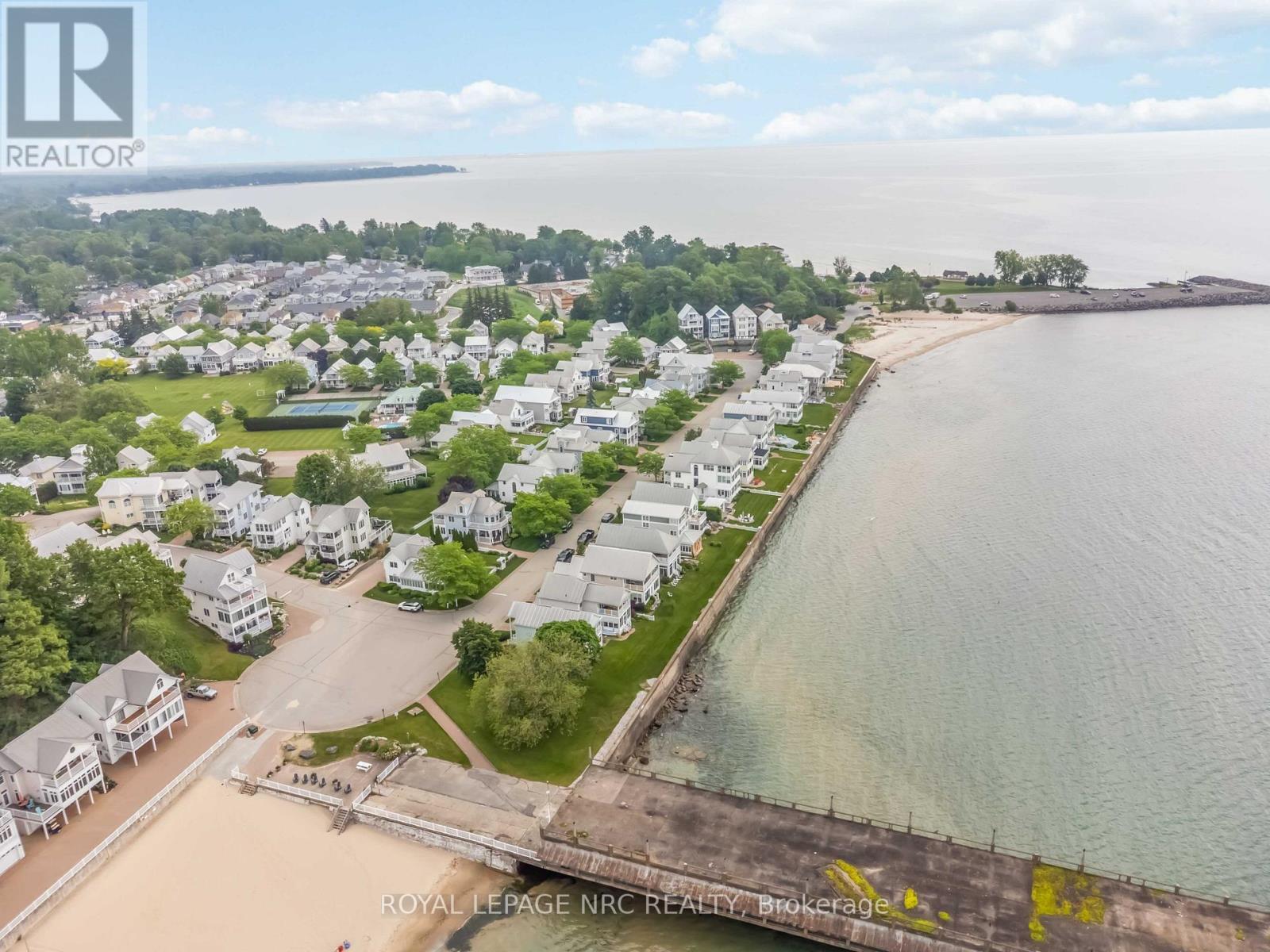 












41 PROMENADE WAY

,
Fort Erie (Crystal Beach),




Ontario
L0S1B0

