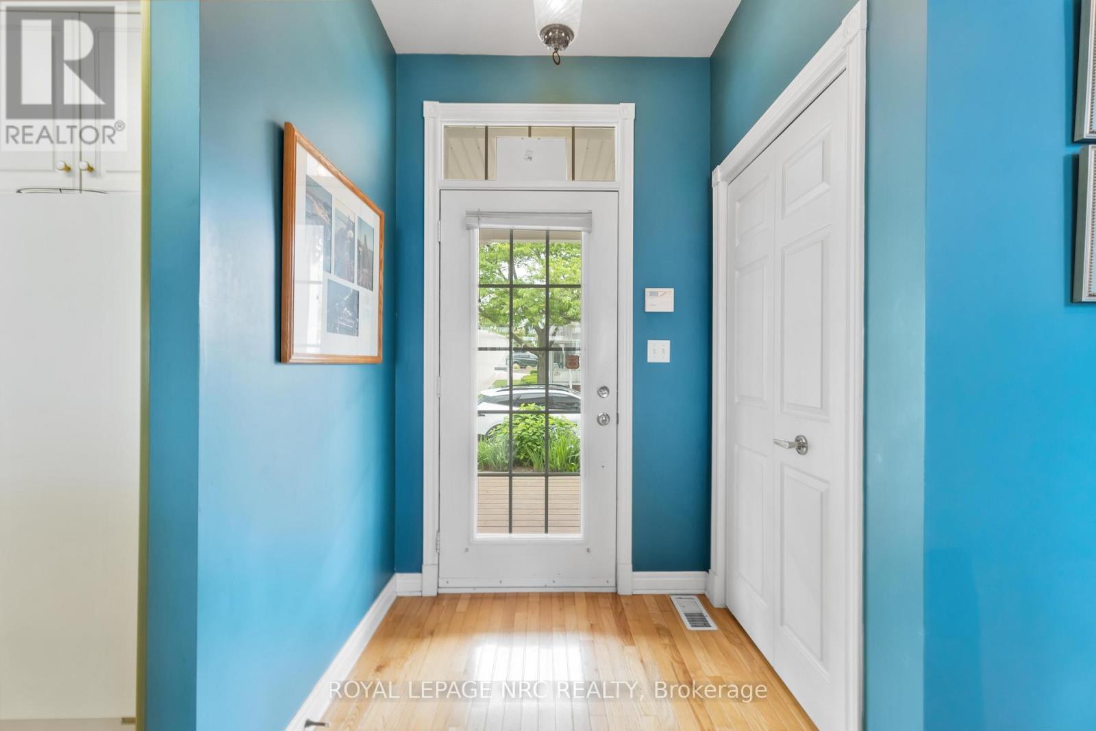 












41 PROMENADE WAY

,
Fort Erie (Crystal Beach),




Ontario
L0S1B0

