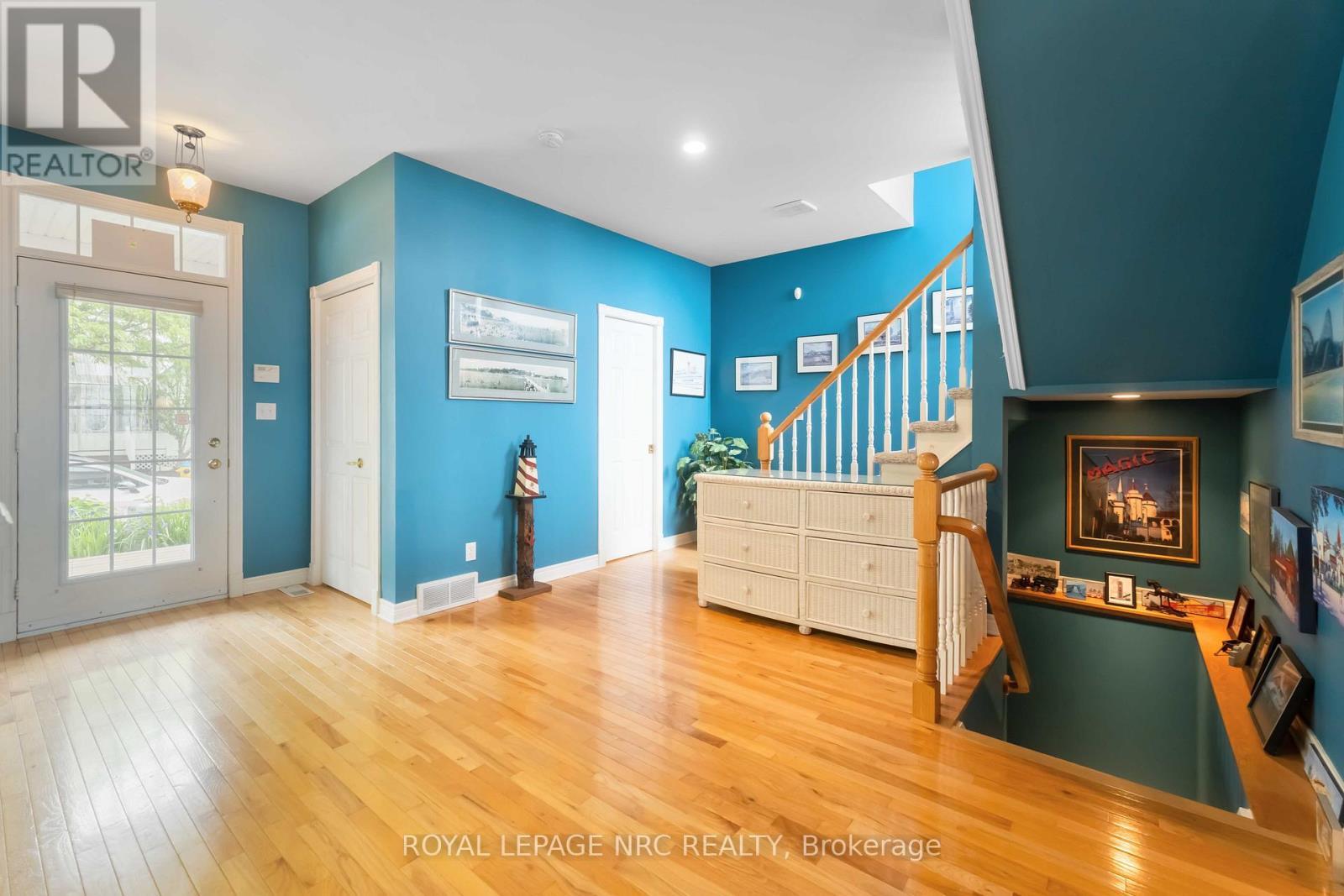 












41 PROMENADE WAY

,
Fort Erie (Crystal Beach),




Ontario
L0S1B0

