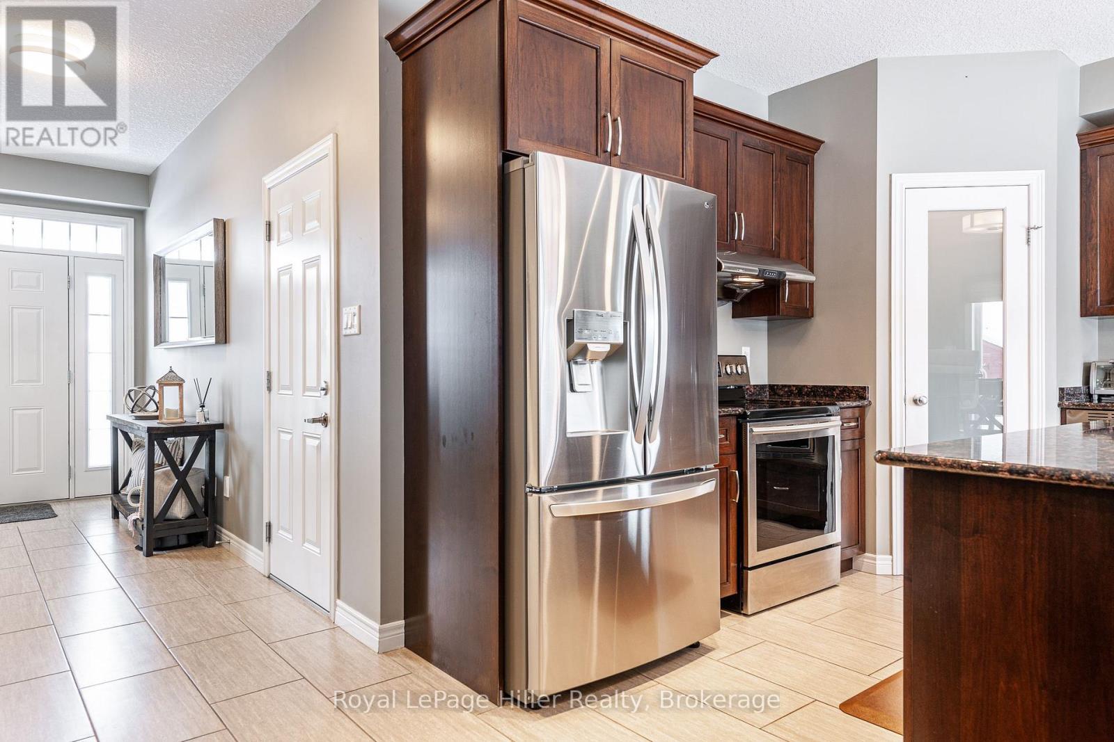 












13 BROWN STREET

,
Stratford,




Ontario
N5A0B8

