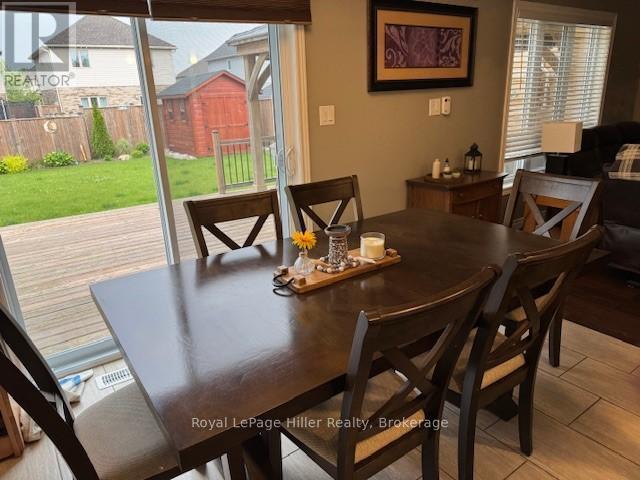 












13 BROWN STREET

,
Stratford,




Ontario
N5A0B8

