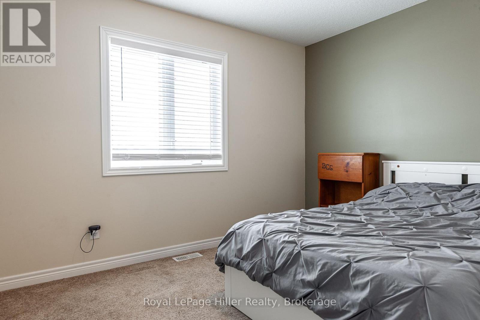 












13 BROWN STREET

,
Stratford,




Ontario
N5A0B8

