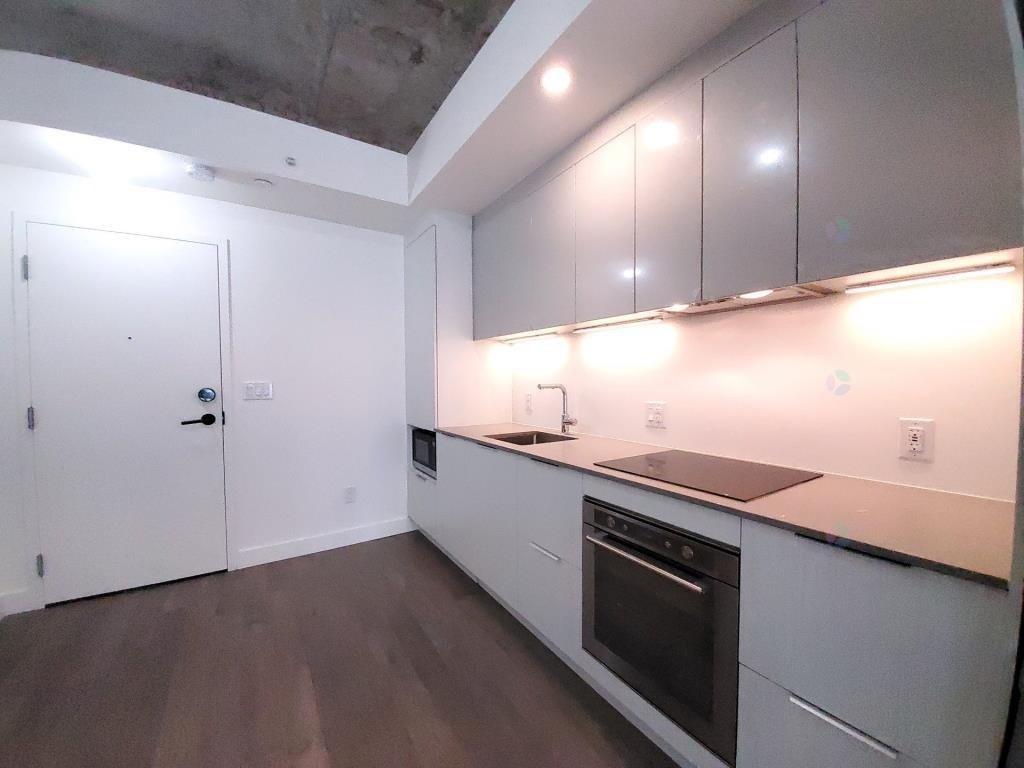 









1550


Rue des Bassins

, 323,
Montréal (Le Sud-Ouest),




QC
H3C0W5

