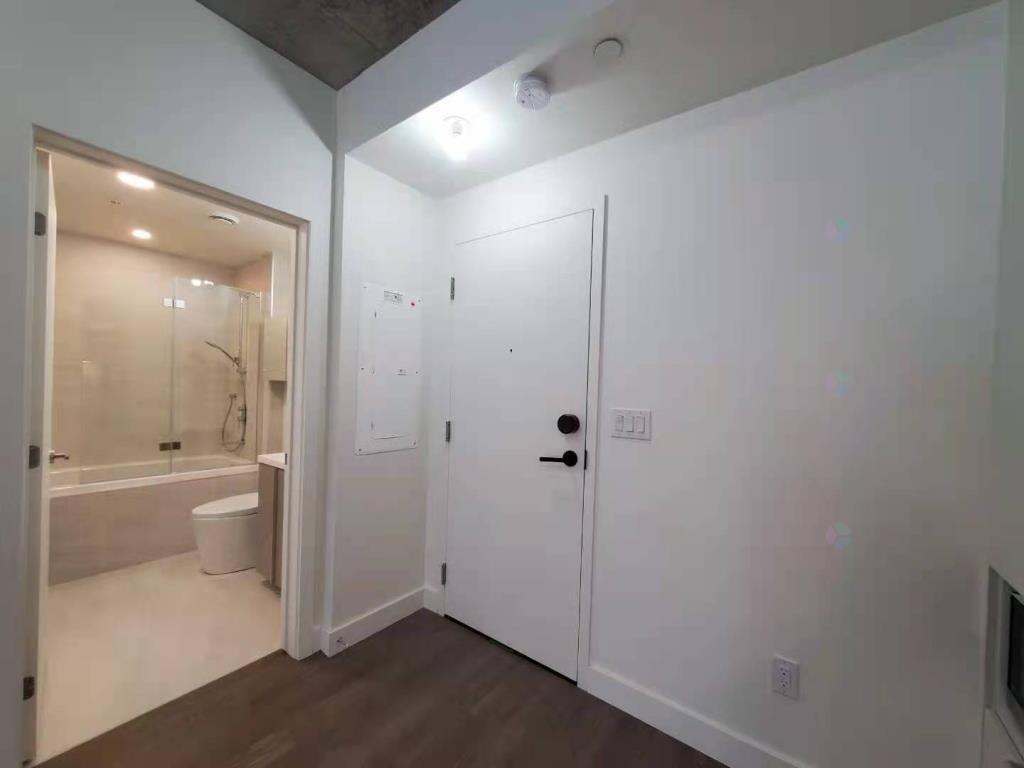 









1550


Rue des Bassins

, 323,
Montréal (Le Sud-Ouest),




QC
H3C0W5

