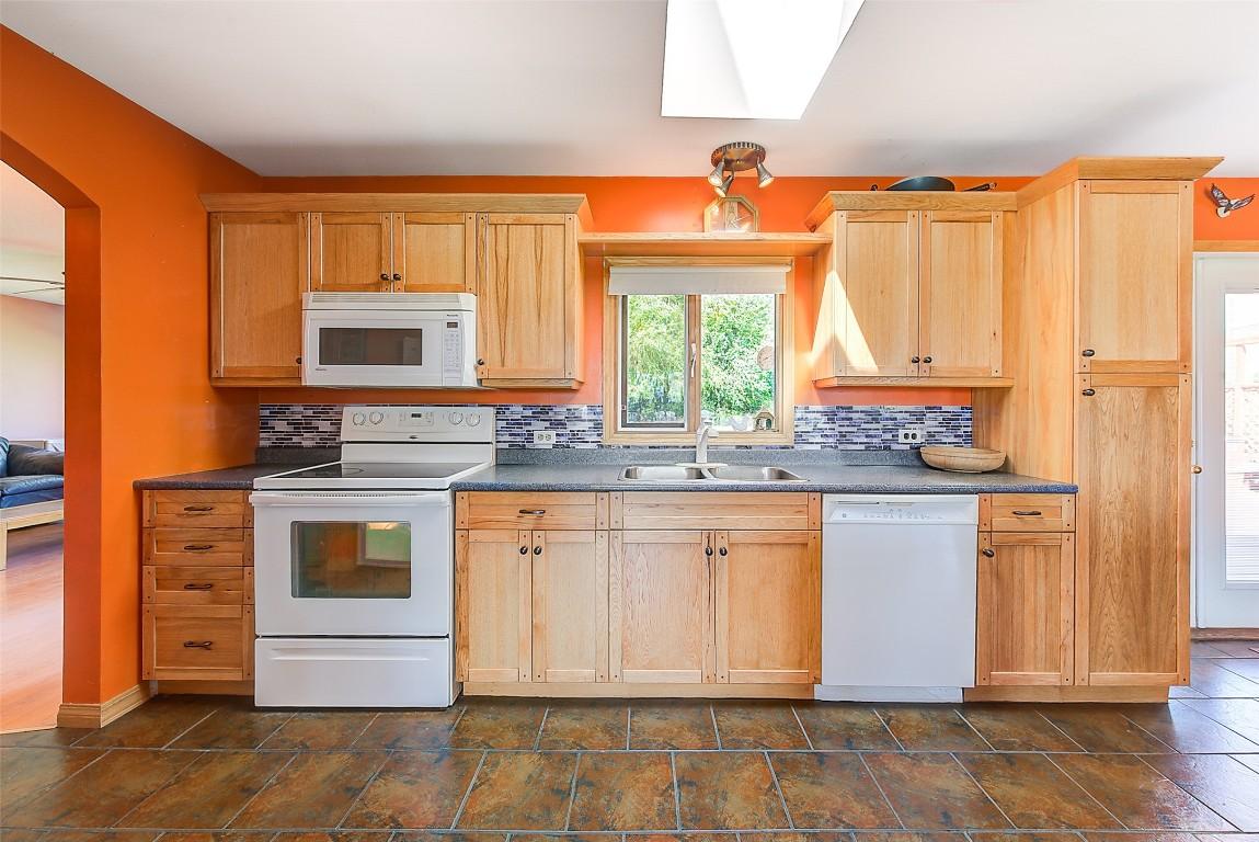 









3982


Hitchner

Road,
West Kelowna,




BC
V4T 2C9

