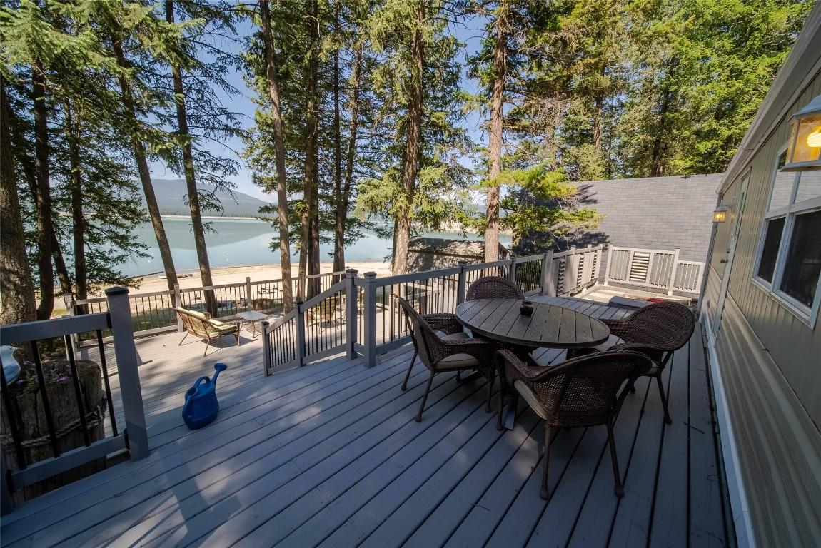 









8981


Jaffray Baynes Lake

Road, 1,
Baynes Lake,







BC
V0B 1T4

