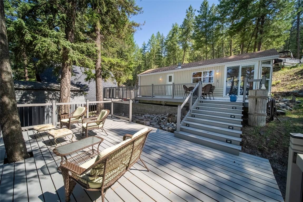 









8981


Jaffray Baynes Lake

Road, 1,
Baynes Lake,







BC
V0B 1T4

