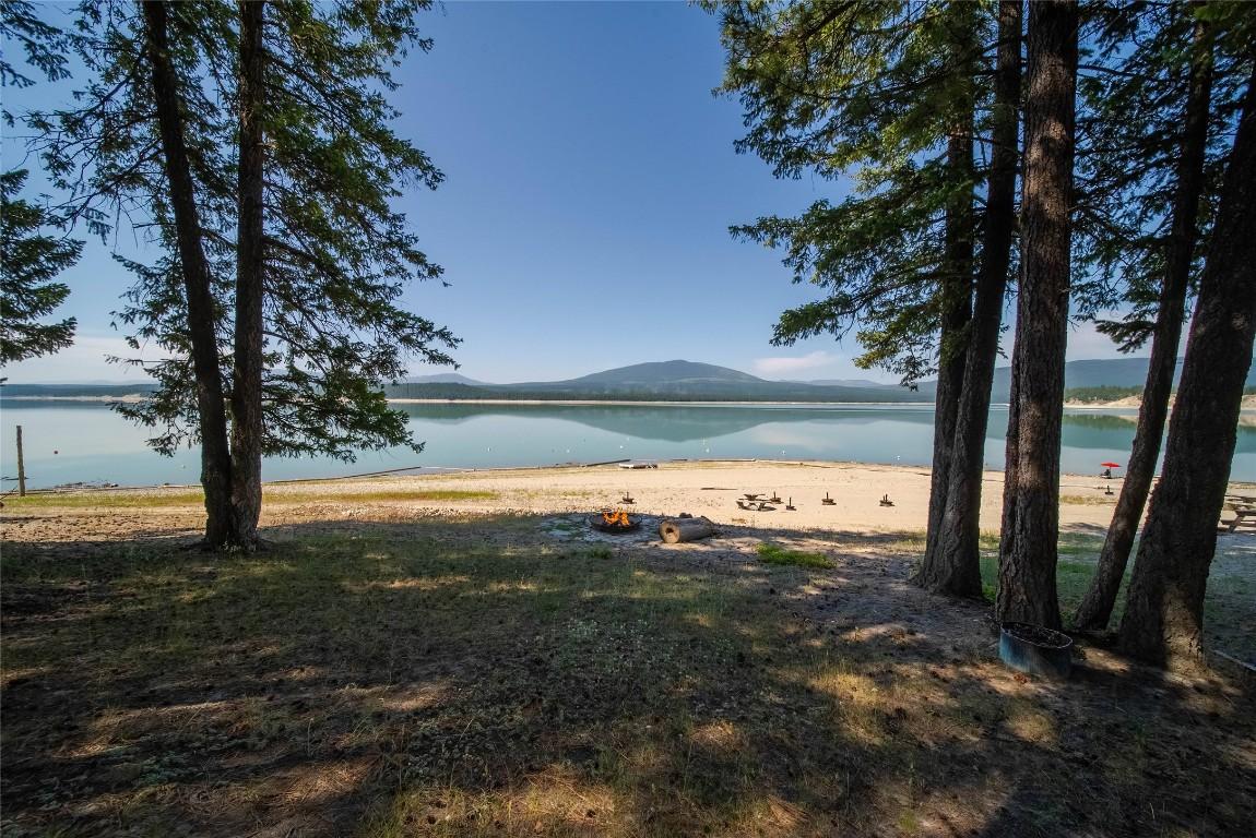 









8981


Jaffray Baynes Lake

Road, 1,
Baynes Lake,







BC
V0B 1T4

