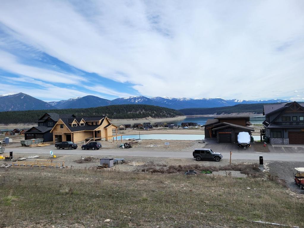 









SL50


MARCER

Road,
Lake Koocanusa,







BC
V0B 1T5

