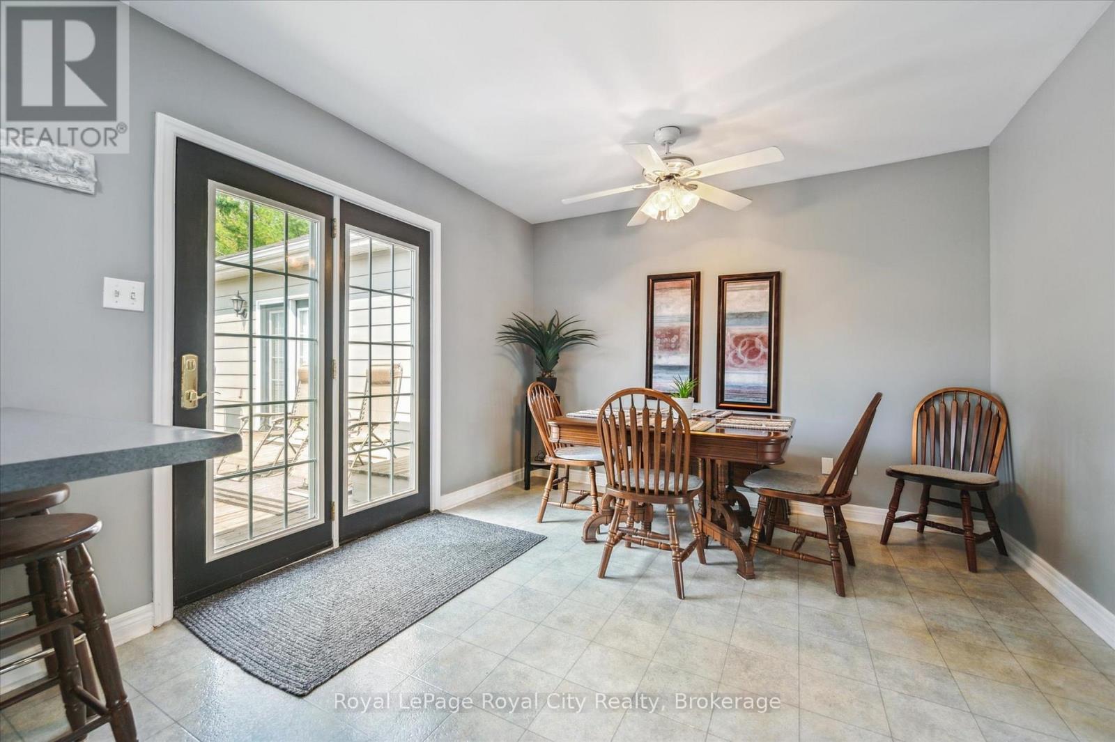 












935 ST. DAVID STREET N

,
Centre Wellington (Fergus),




Ontario
N1M2W3

