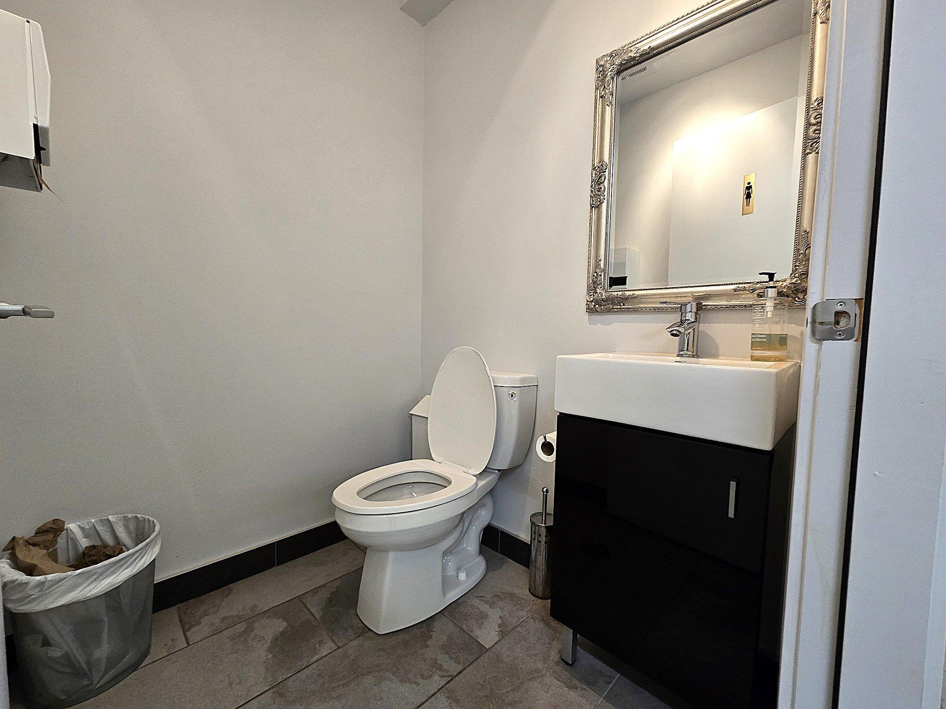 









3595


Boul. de la Grande-Allée

,
Boisbriand,




QC
J7H1H5

