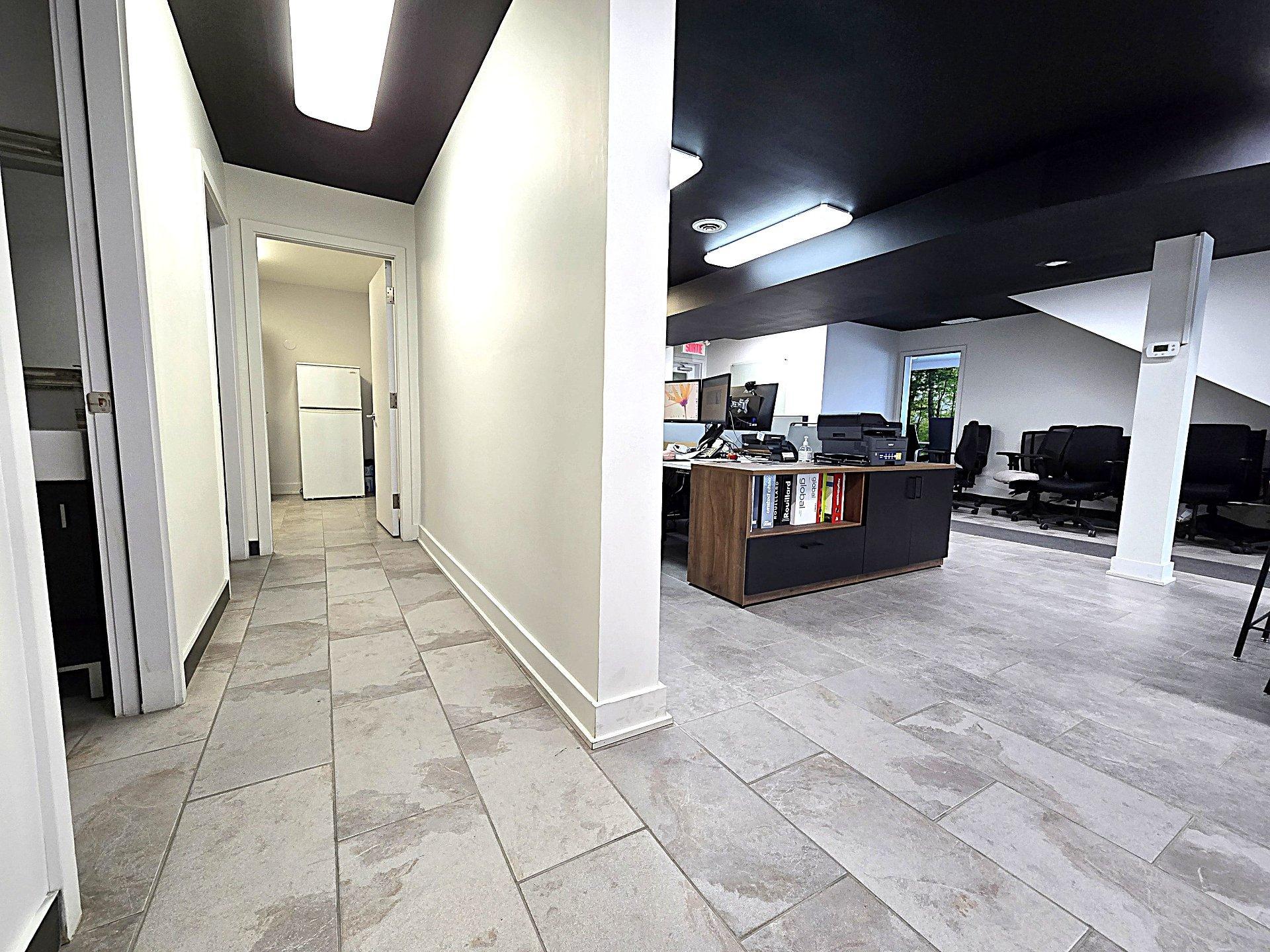 









3595


Boul. de la Grande-Allée

,
Boisbriand,




QC
J7H1H5

