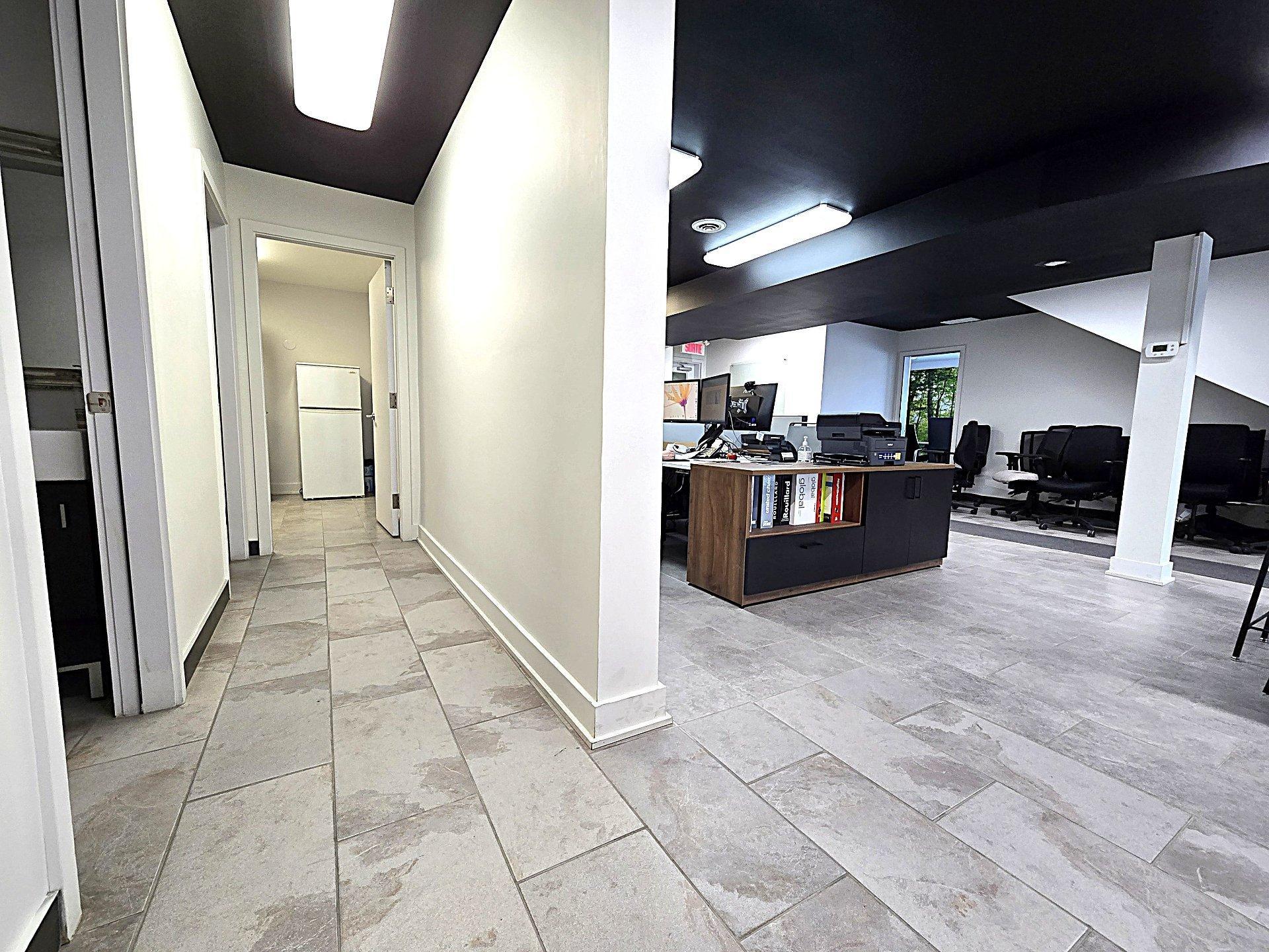 









3591


Boul. de la Grande-Allée

,
Boisbriand,




QC
J7H1H5


