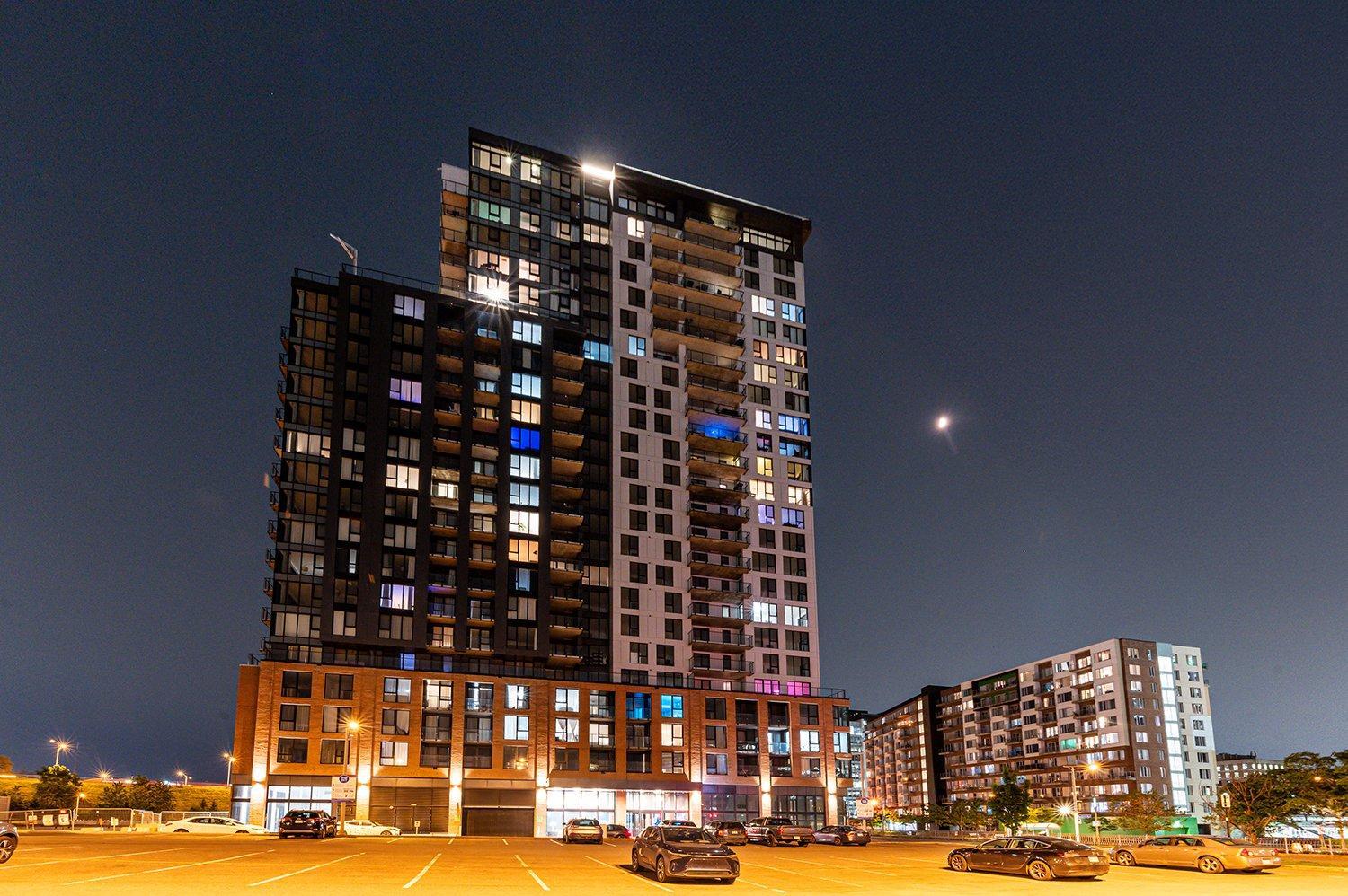 









200


Rue Marie-Charles-Le Moyne

, 2405,
Longueuil (Le Vieux-Longueuil),




QC
J4K8C2

