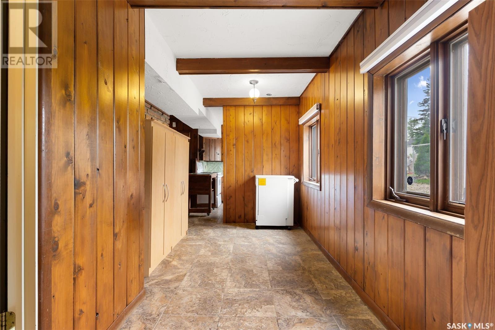












808 Grand AVENUE

,
Indian Head,




Saskatchewan
S0G2K0

