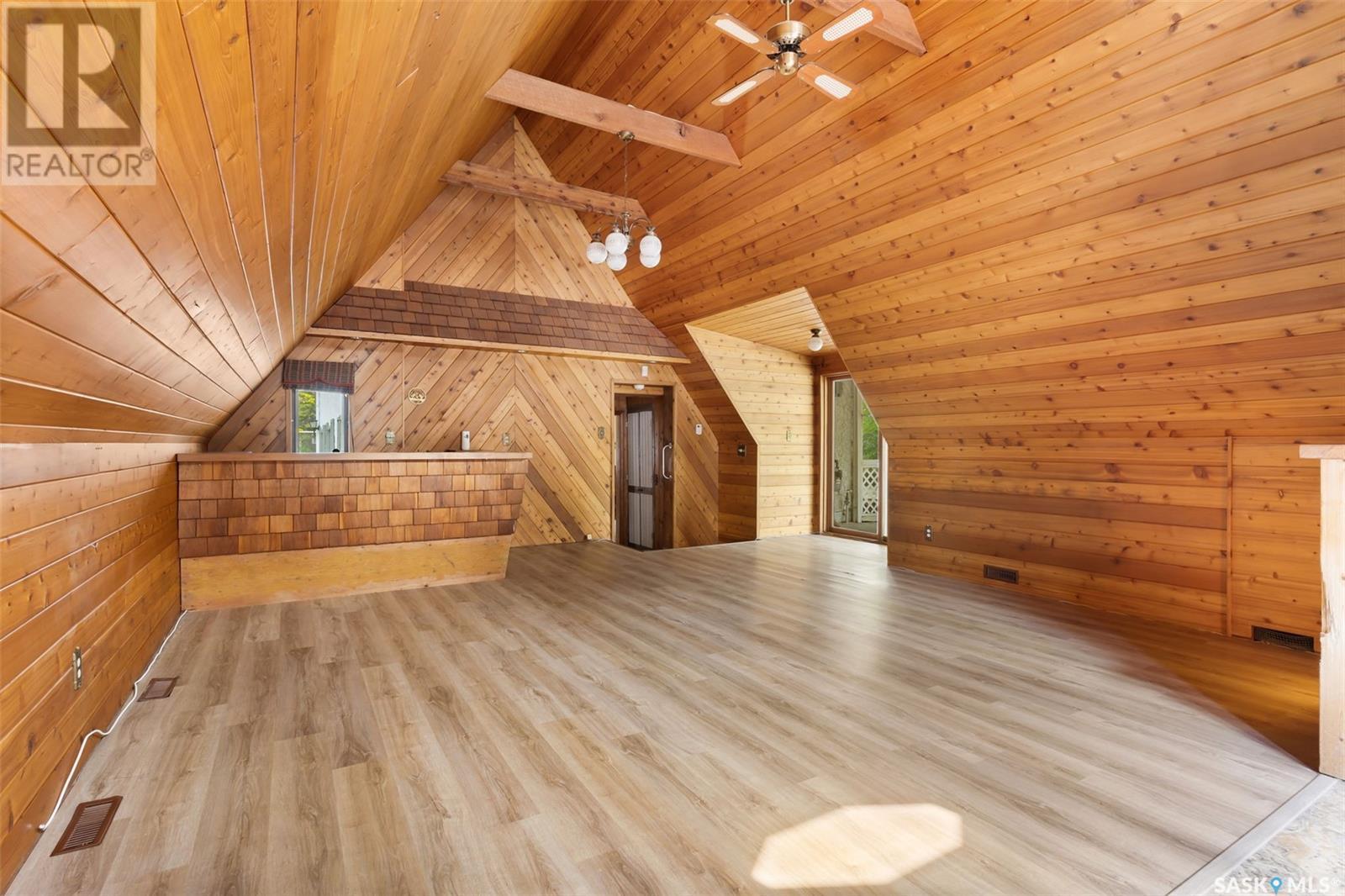 












808 Grand AVENUE

,
Indian Head,




Saskatchewan
S0G2K0

