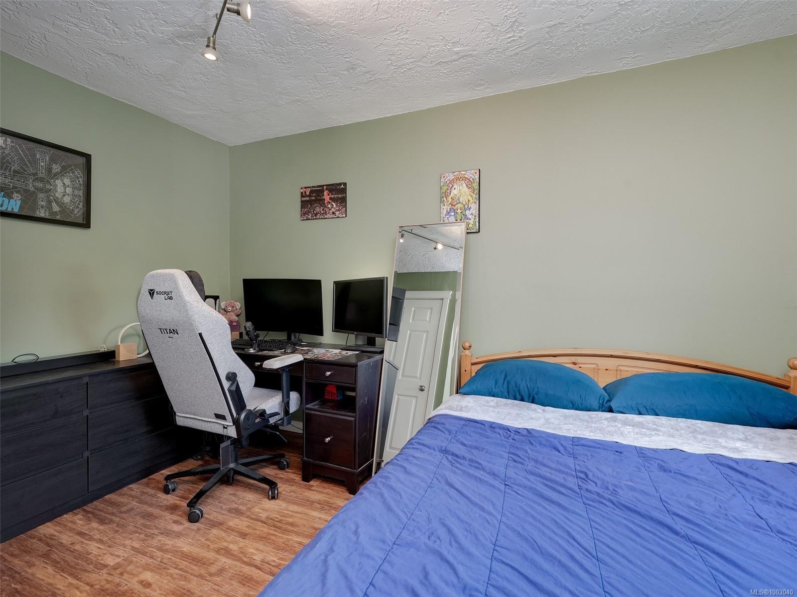 









2670


Claude

Rd,
Langford,




BC
V9B 3T6

