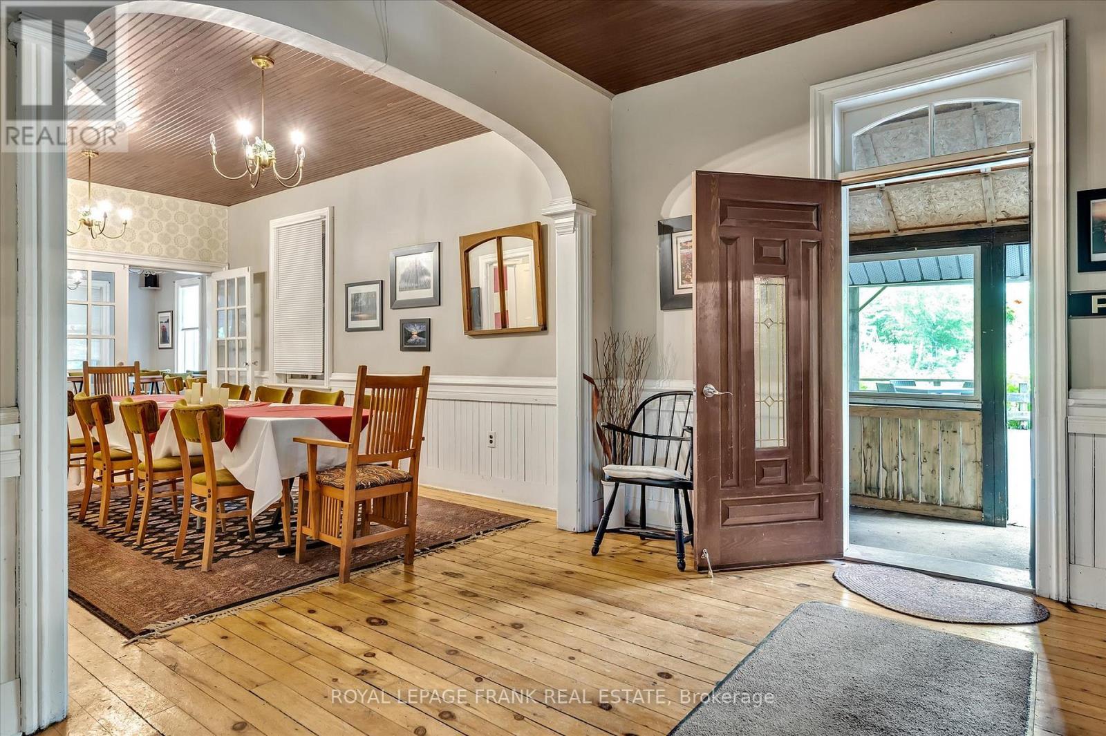












2057 OLD HIGHWAY 28

,
Douro-Dummer,




Ontario
K0L3G0


