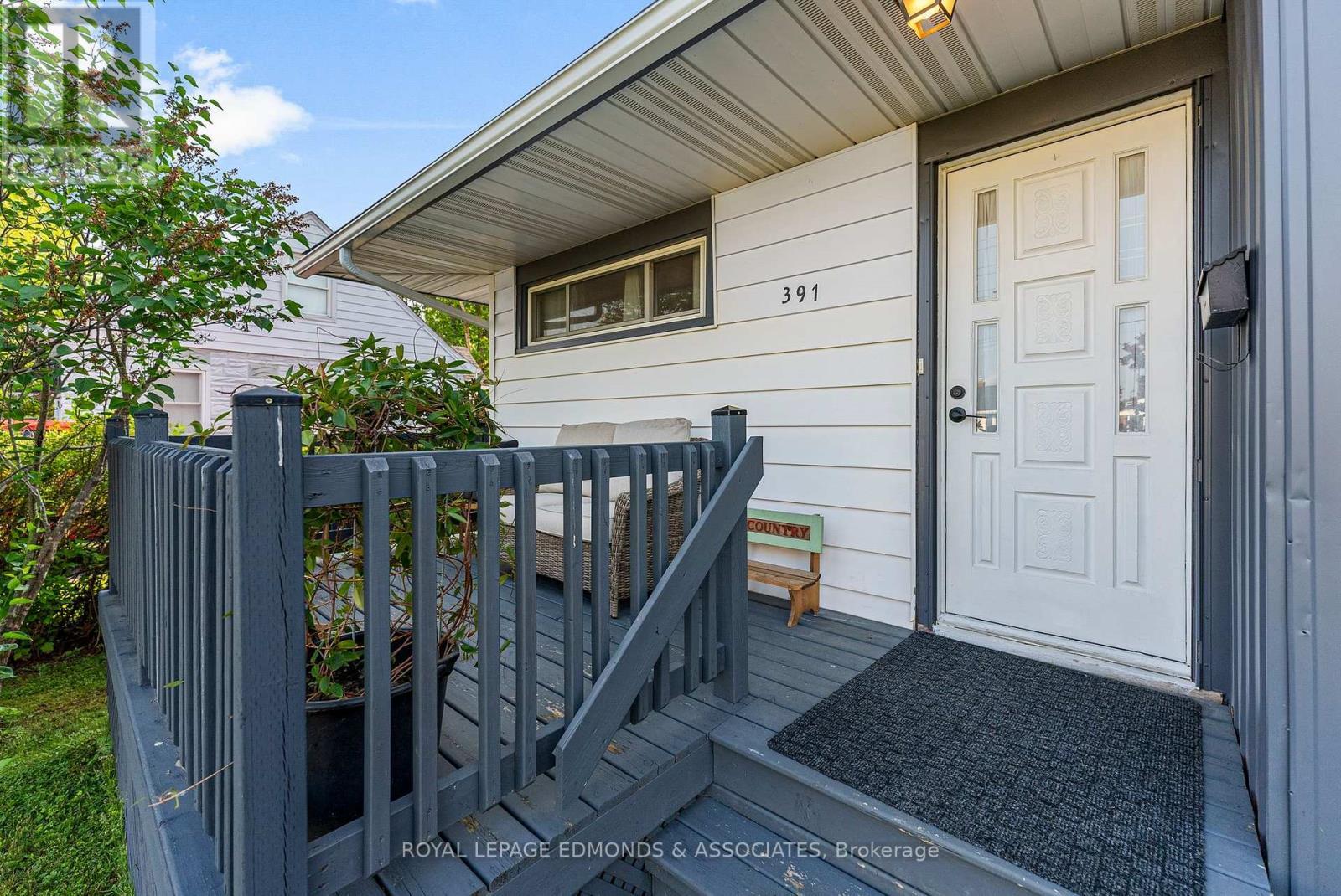 












391 FRASER STREET S

,
Pembroke,




Ontario
K8A1Y5

