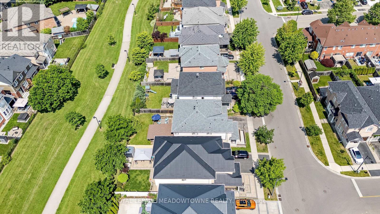 












996 VICKERMAN WAY

,
Milton,




Ontario
L9T0J6

