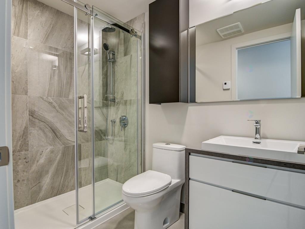 









1288


Rue St-Antoine O.

, 4905,
Montréal (Ville-Marie),




QC
H3C0X6

