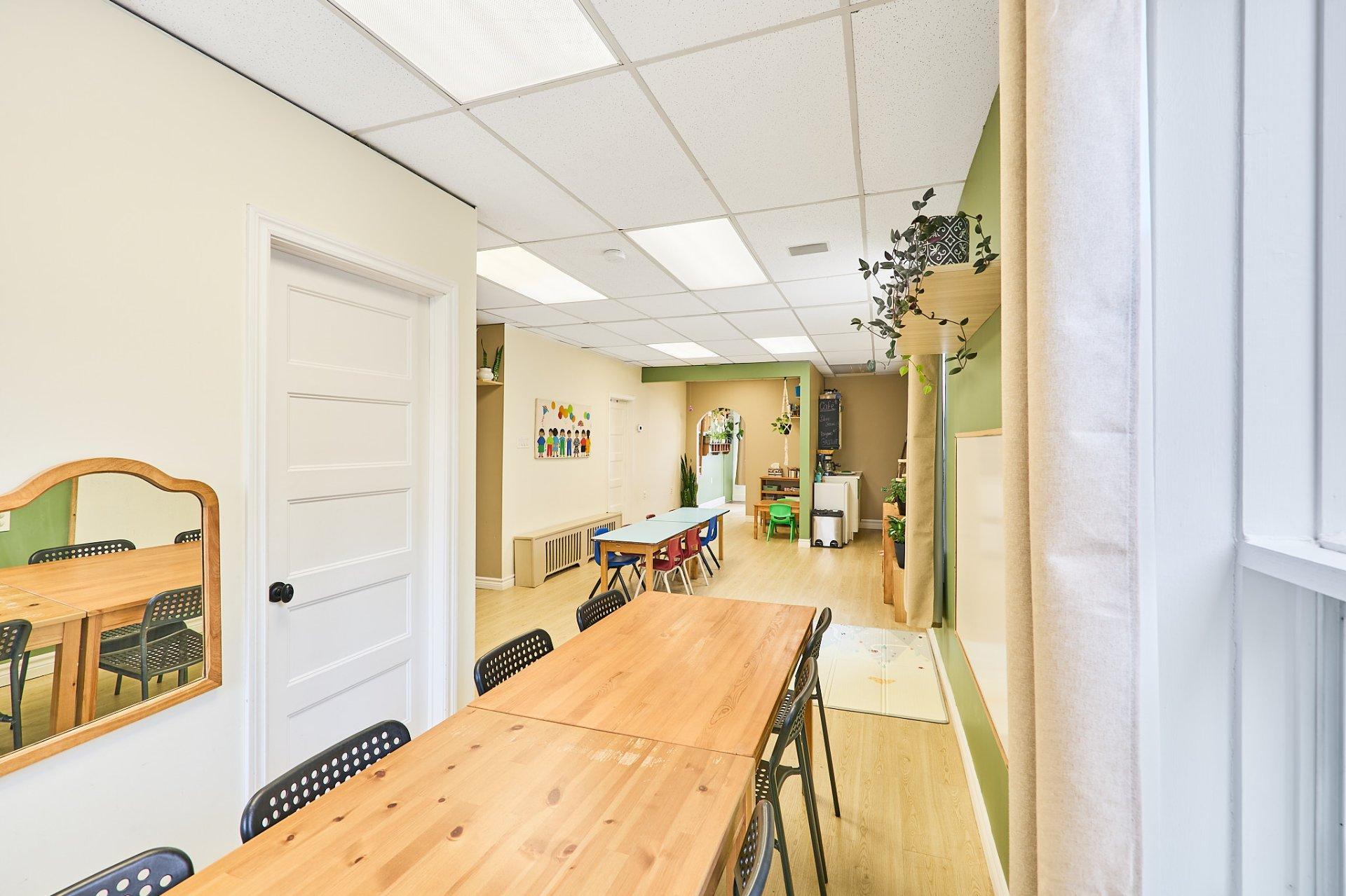 









740

 - 742


Rue St-Georges (St-Jerome)

,
Saint-Jérôme,




QC
J7Z5C6

