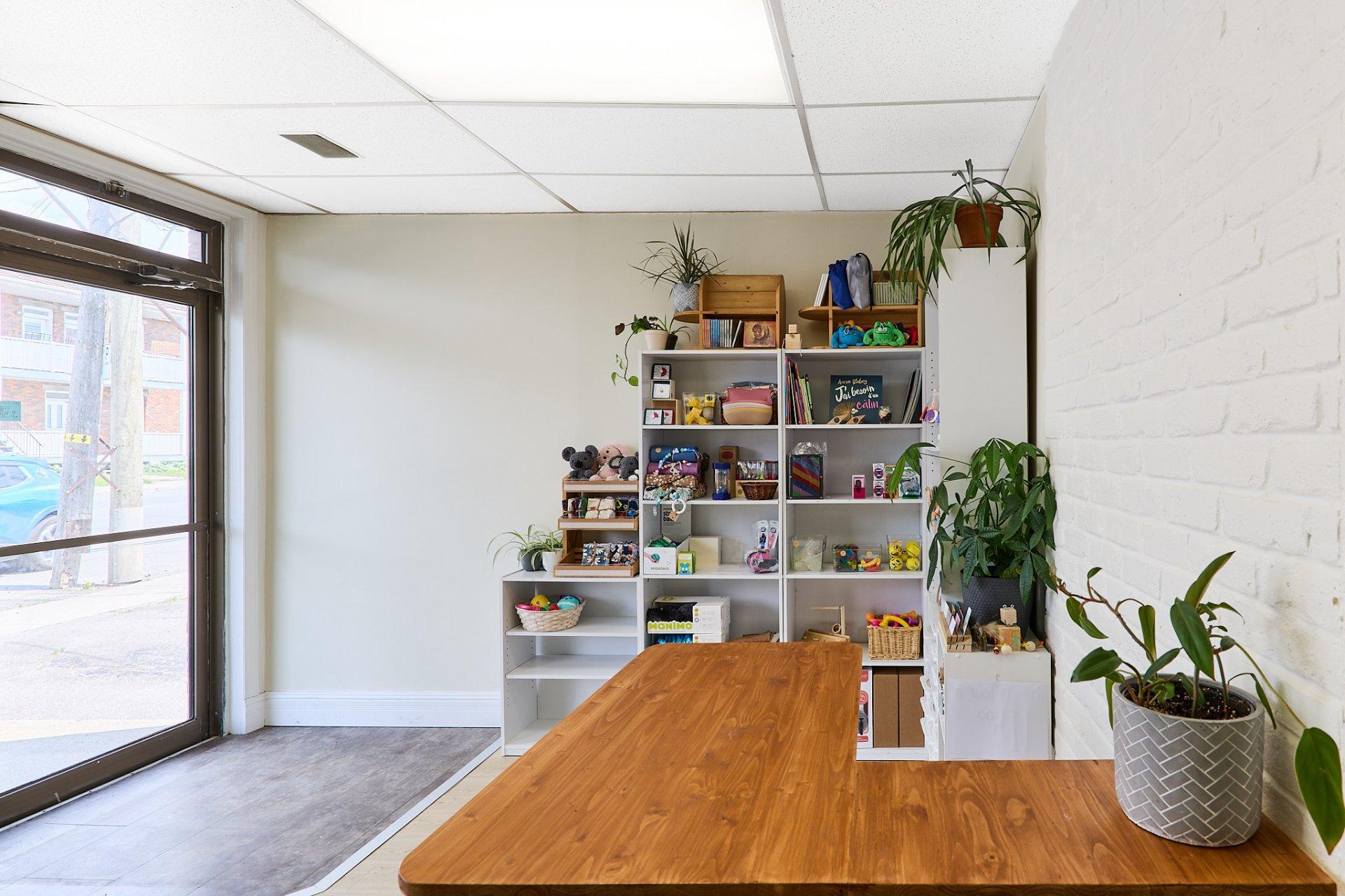 









740

 - 742


Rue St-Georges (St-Jerome)

,
Saint-Jérôme,




QC
J7Z5C6

