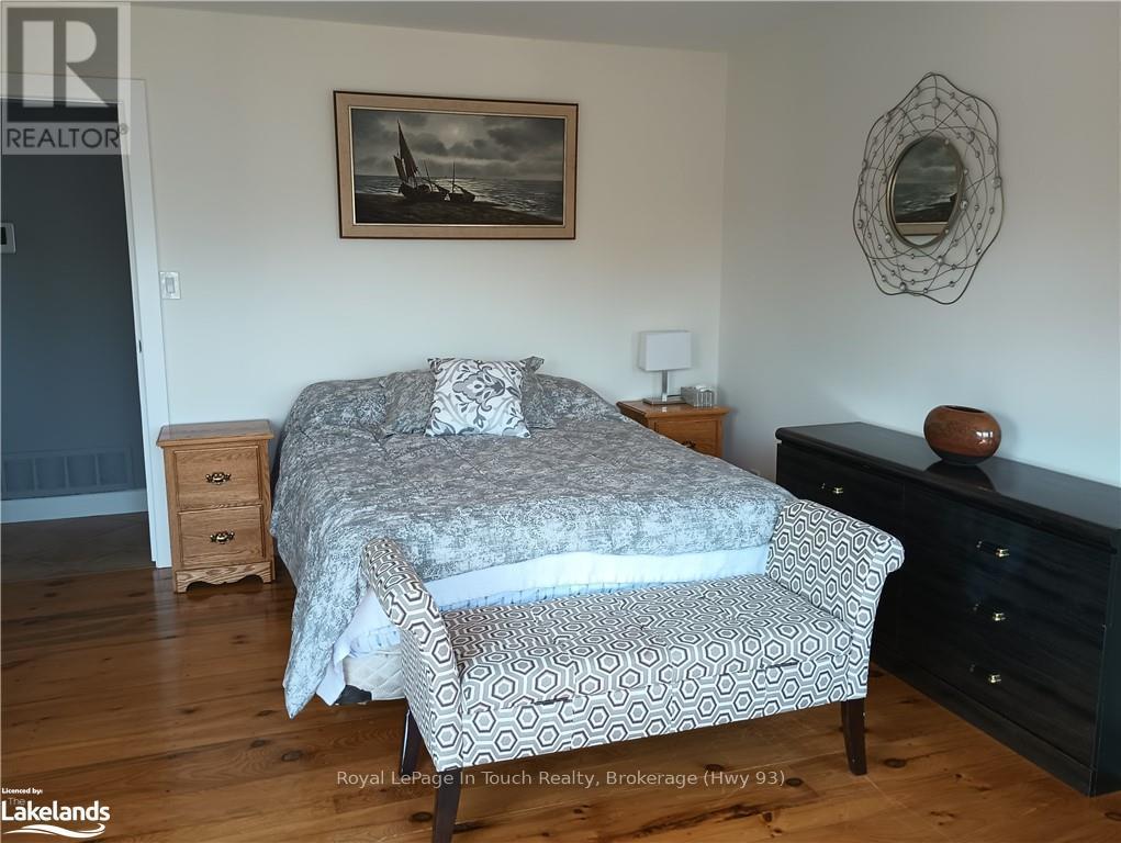 












468 CHAMPLAIN ROAD

,
Penetanguishene,




Ontario
L9M1S5

