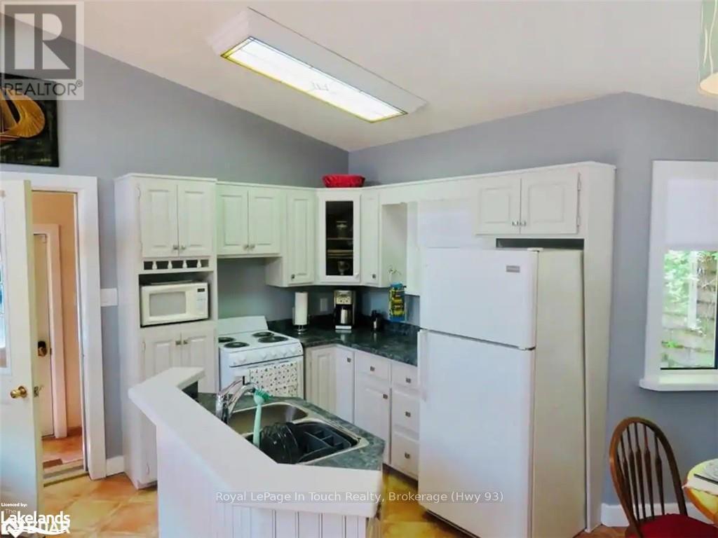 












468 CHAMPLAIN ROAD

,
Penetanguishene,




Ontario
L9M1S5

