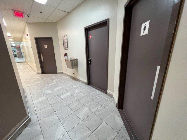 









30


Boul. Taschereau

, 206,
La Prairie,




QC
J5R5H7

