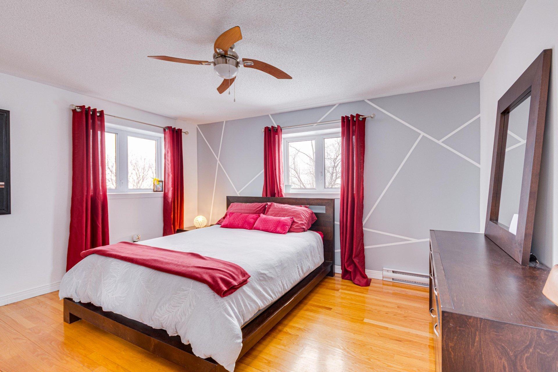 









146


Ch. du 6e-Rang

,
Val-des-Monts,




QC
J8N7R3

