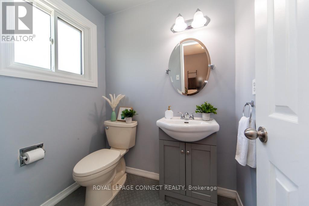 












98 CHESTER CRESCENT

,
Scugog,




Ontario
L9L1K8

