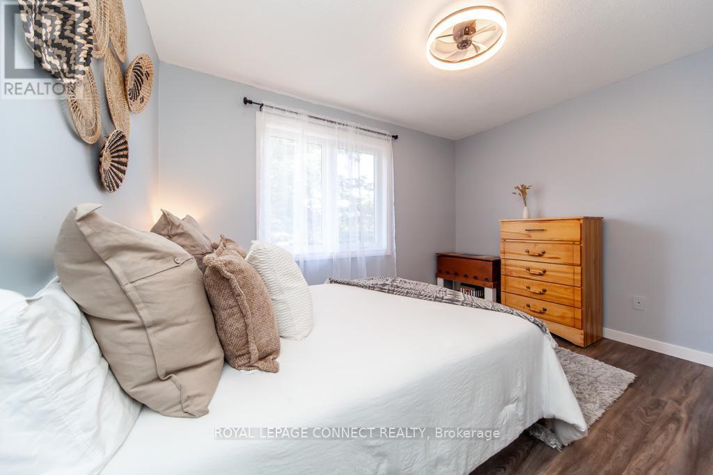 












98 CHESTER CRESCENT

,
Scugog,




Ontario
L9L1K8


