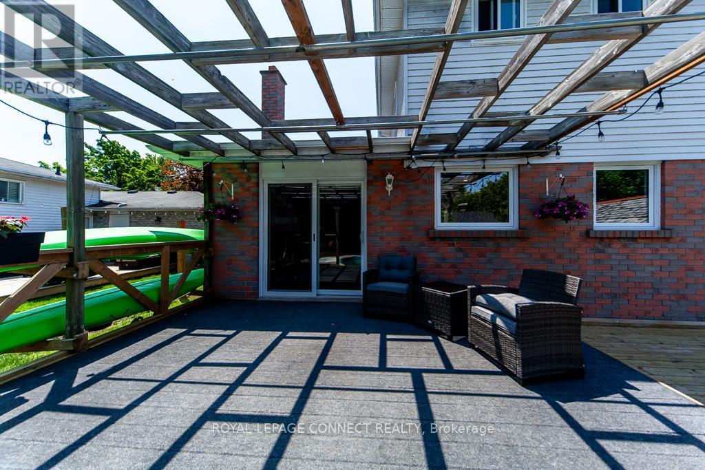 












98 CHESTER CRESCENT

,
Scugog,




Ontario
L9L1K8

