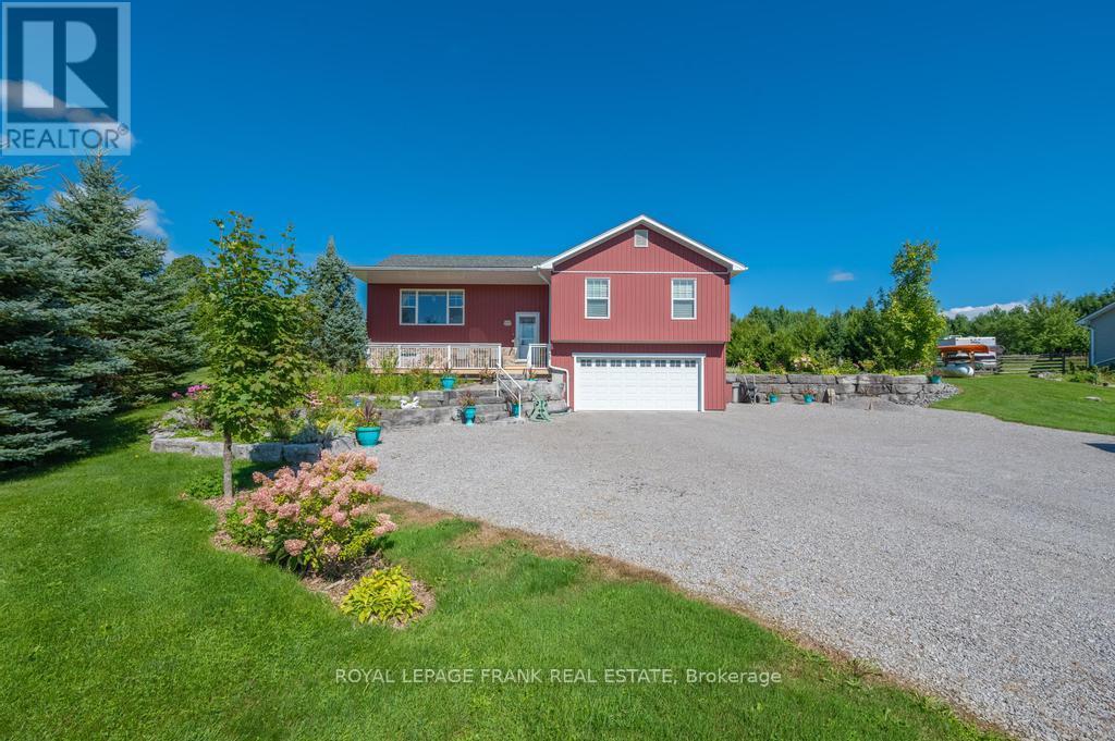 












406 LAKEHURST CIRCLE ROAD

,
Trent Lakes,




Ontario
K0L1J0

