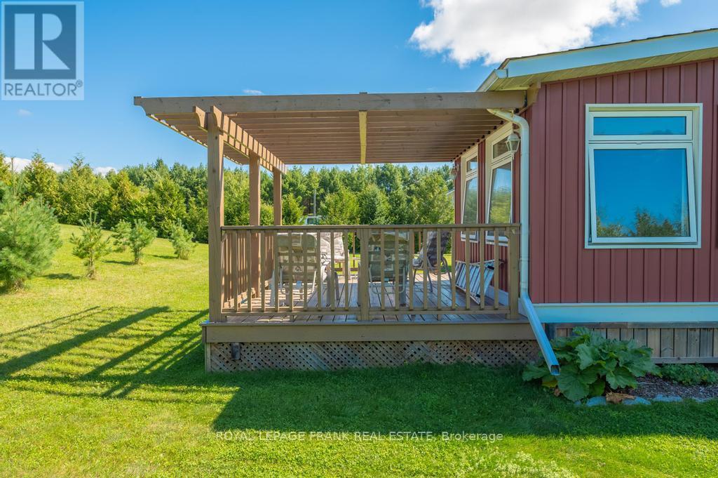 












406 LAKEHURST CIRCLE ROAD

,
Trent Lakes,




Ontario
K0L1J0

