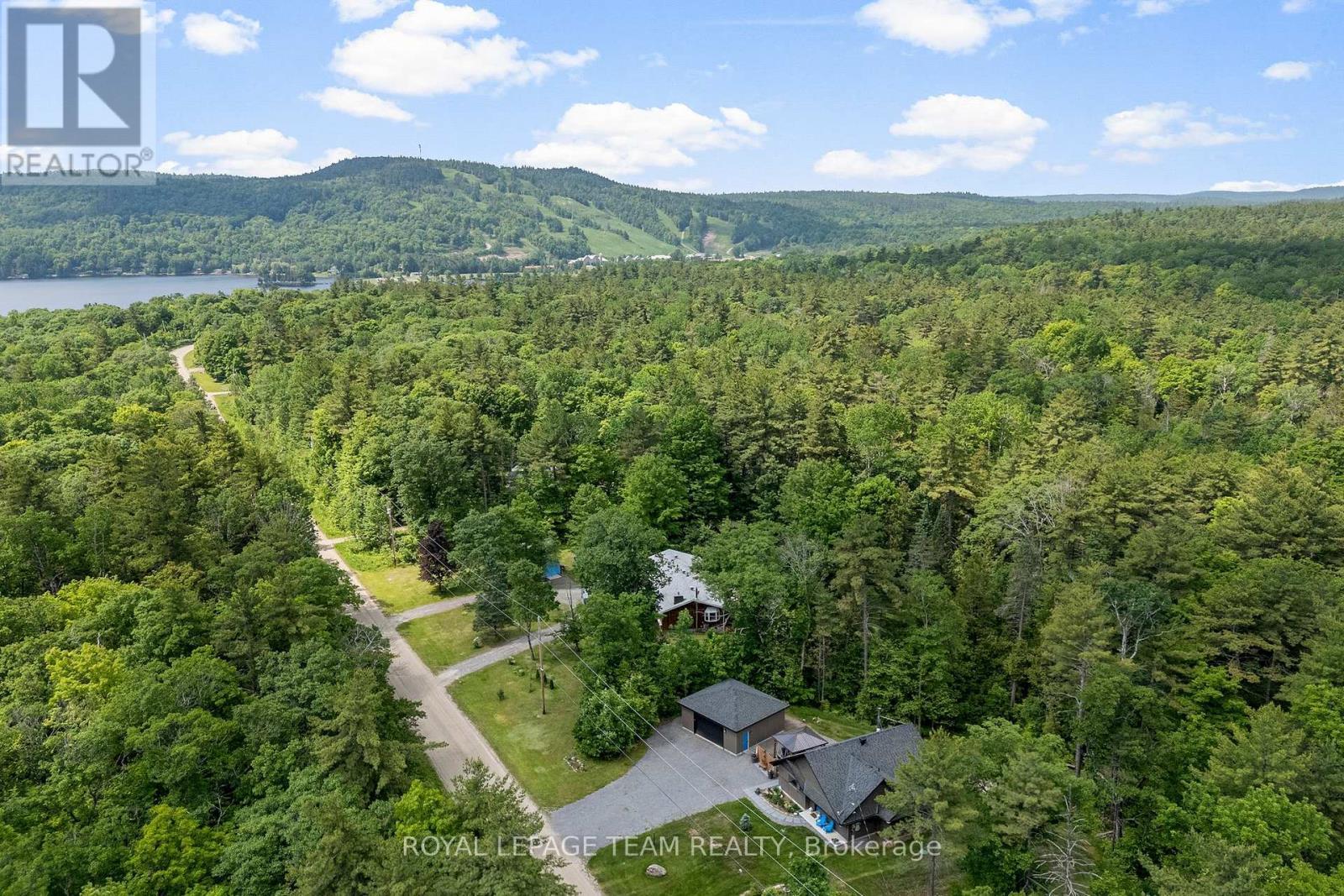 












554 POPLAR WAY

,
Greater Madawaska,




Ontario
K0J1H0

