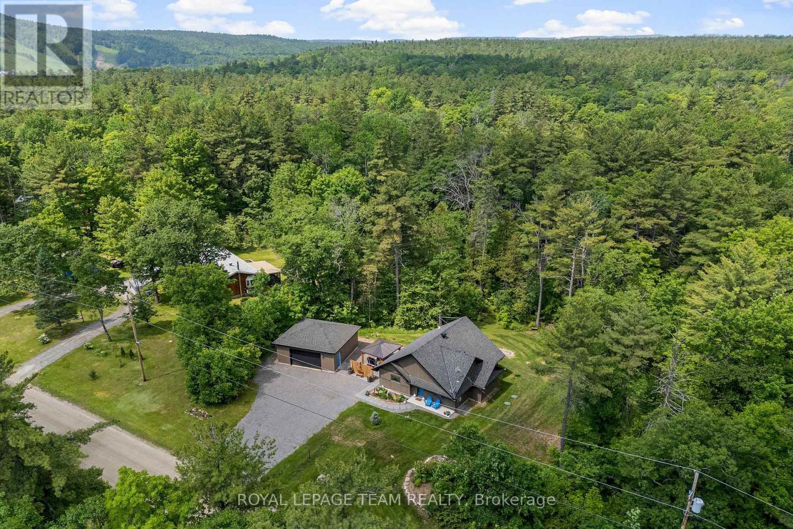 












554 POPLAR WAY

,
Greater Madawaska,




Ontario
K0J1H0

