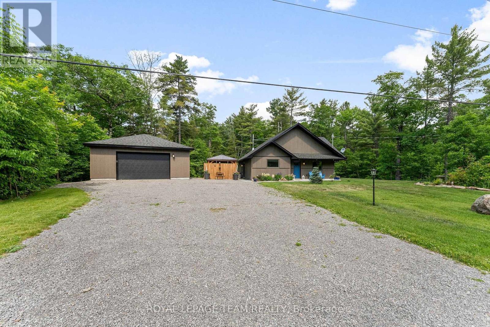 












554 POPLAR WAY

,
Greater Madawaska,




Ontario
K0J1H0

