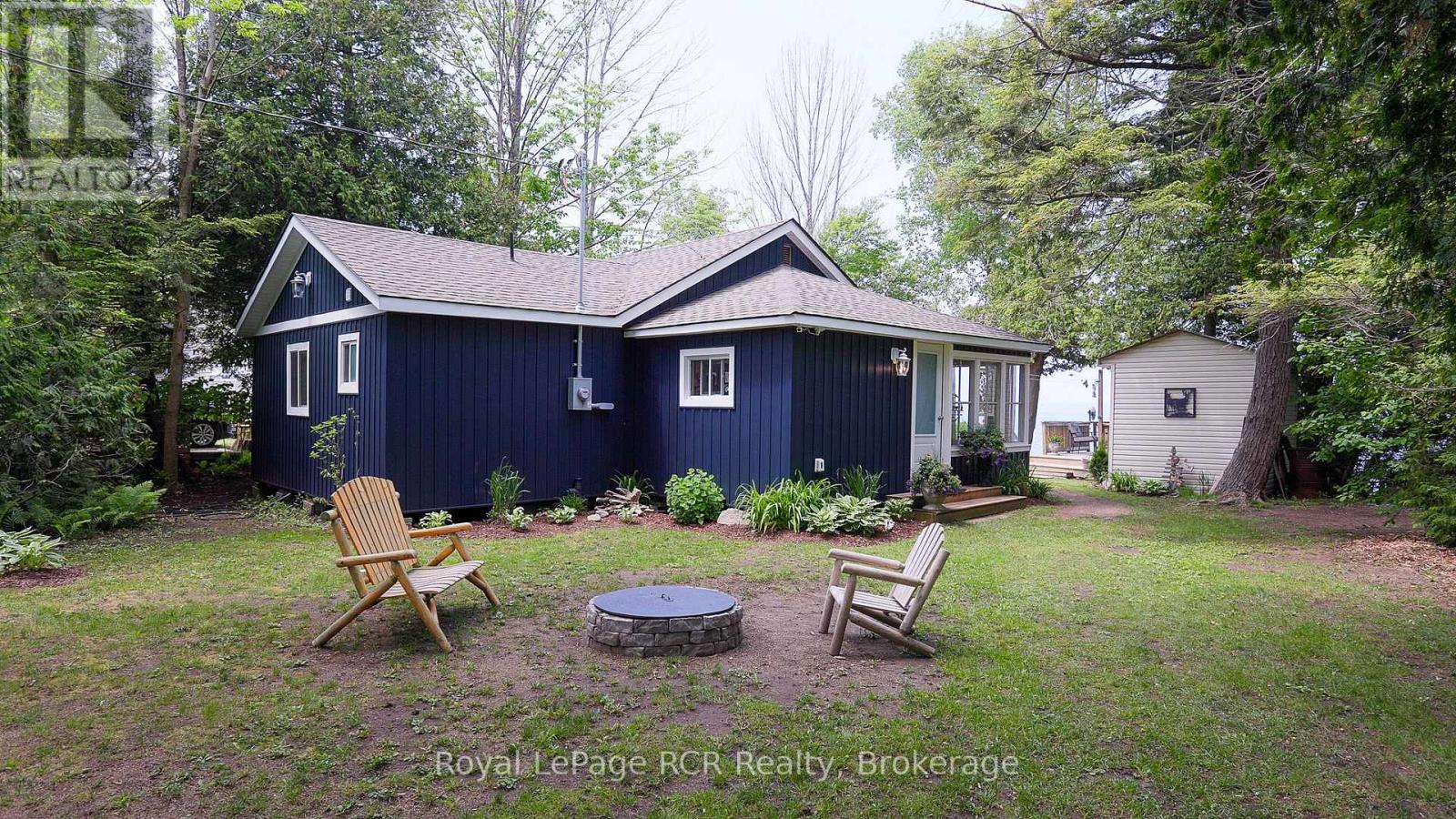












809 BRUCE ROAD 13 ROAD

,
Native Leased Lands,




Ontario
N0H2L0

