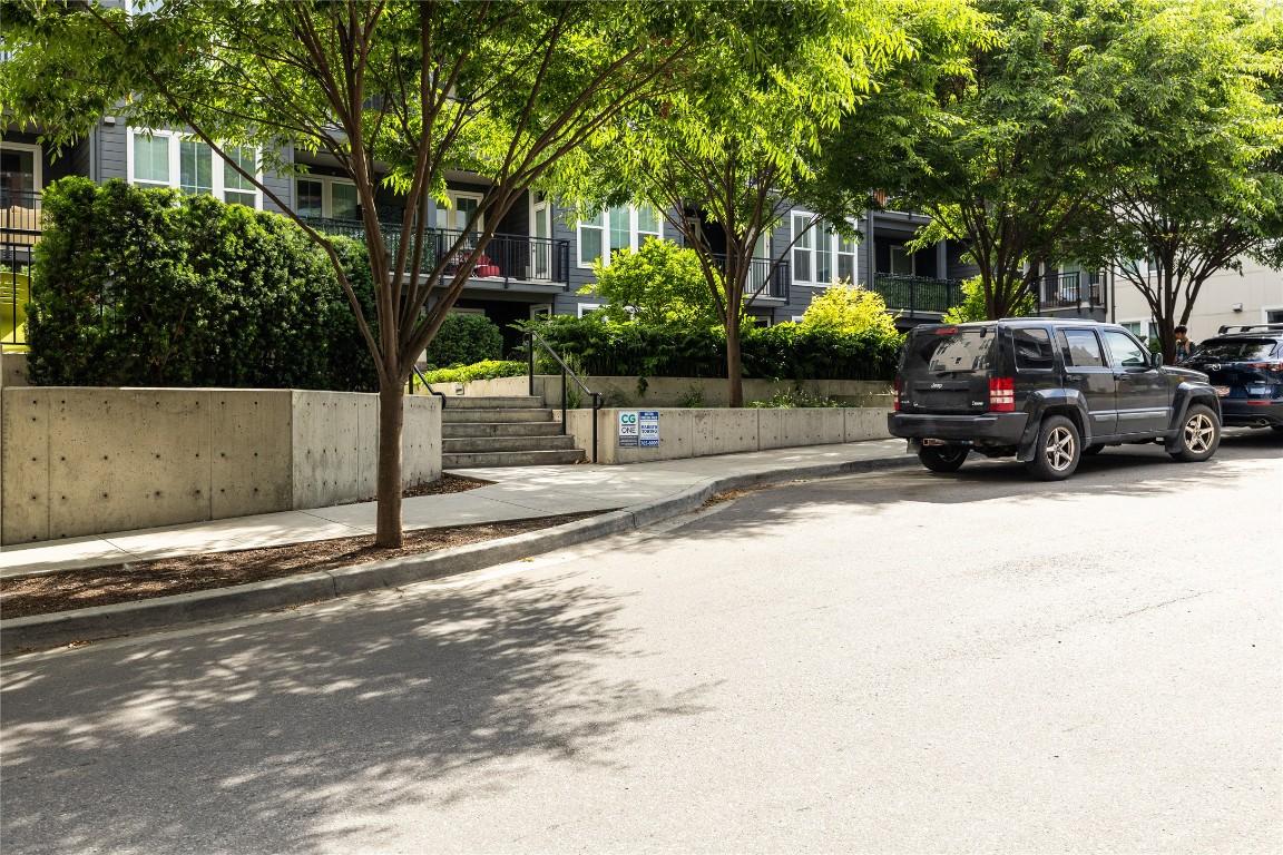 









1770


Richter

Street, 123,
Kelowna,




BC
V1Y 0E6

