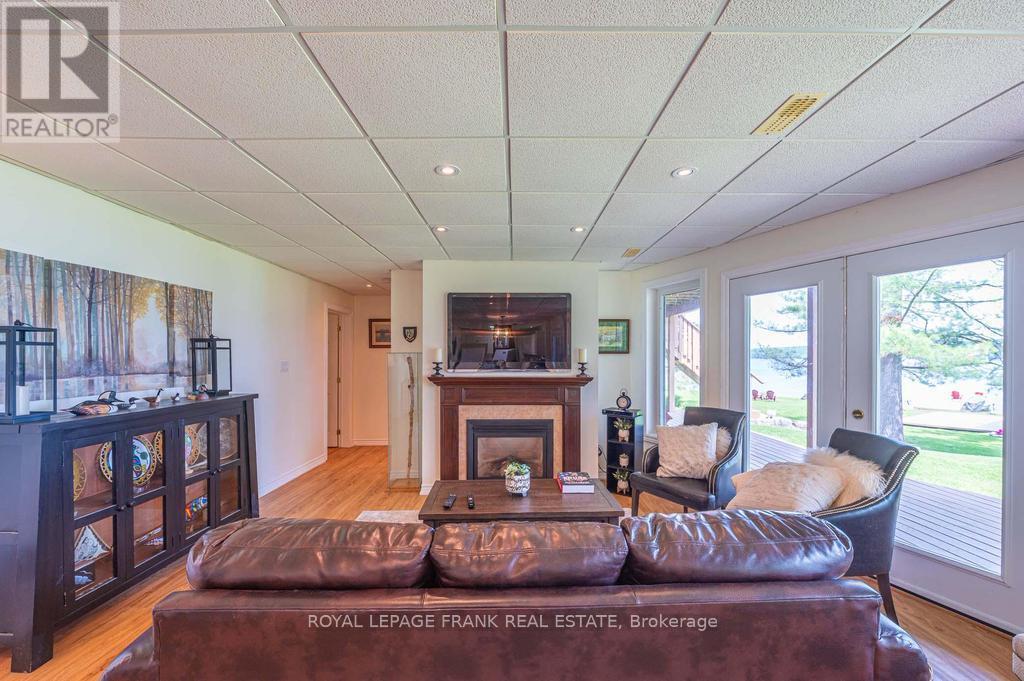 












113 FIRE ROUTE 37

,
Trent Lakes,




Ontario
K0L1J0

