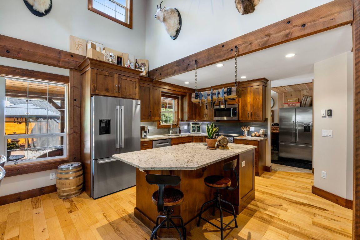 









6241


33

Highway,
Carmi,




BC
V0H 1A0

