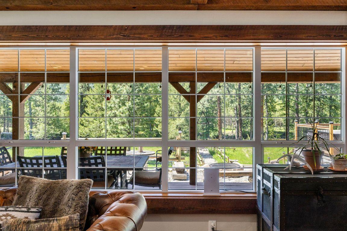 









6241


33

Highway,
Carmi,




BC
V0H 1A0

