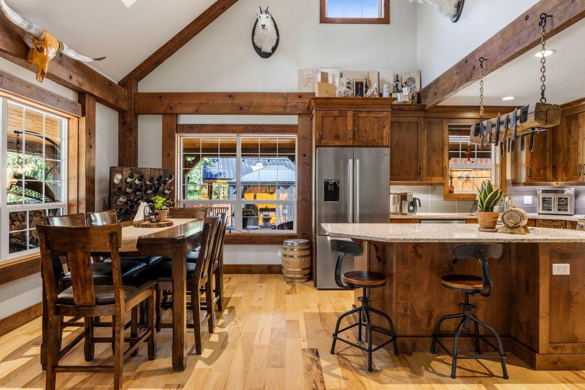 









6241


33

Highway,
Carmi,




BC
V0H 1A0

